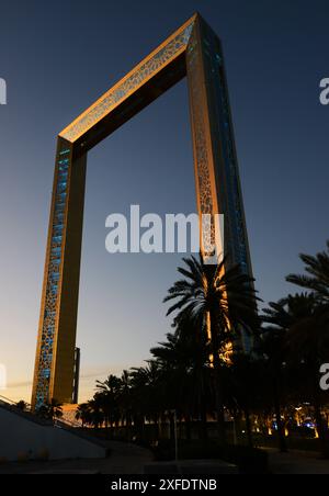 L'emblématique bâtiment Dubai Frame à Dubaï, Émirats arabes Unis. Banque D'Images