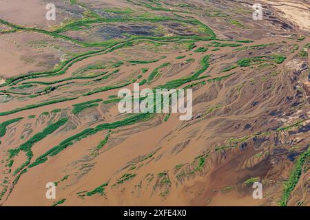 Kenya, Lac Magadi, estuaire d'eau douce entrant dans le lac après de fortes pluies (vue aérienne) Banque D'Images