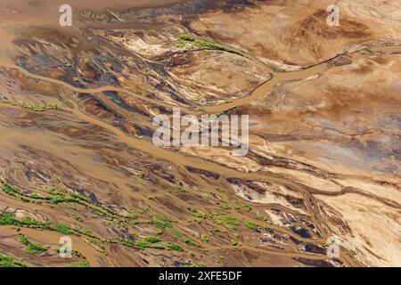 Kenya, Lac Magadi, estuaire d'eau douce entrant dans le lac après de fortes pluies (vue aérienne) Banque D'Images