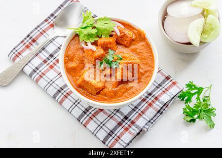 Paneer Butter Masala, Indian Cottage Cheese Curry photo top down Banque D'Images