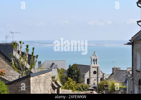 Chapelle Sainte-Blanche et paysage côtier breton, France, Bretagne, Saint-Cast-le-Guildo Banque D'Images