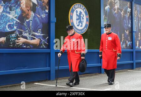 Les retraités de Chelsea arrivent à Stamford Bridge, stade du Chelsea Football Club. Photo de Jamie Mann Banque D'Images