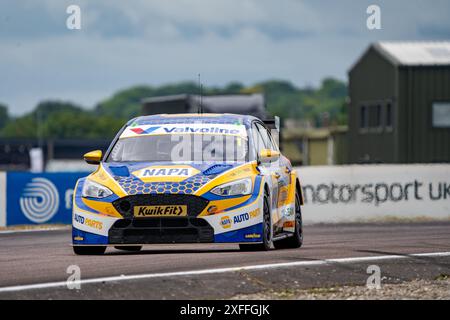 Andover, Hampshire - 7 juin 2024 : British Touring car Championship Thruxton FP1 Ash Sutton 1 Napa Racing UK Banque D'Images