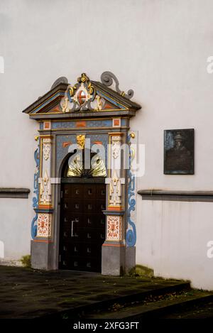 Porte baroque Renaissance à Trèves, Allemagne. Banque D'Images