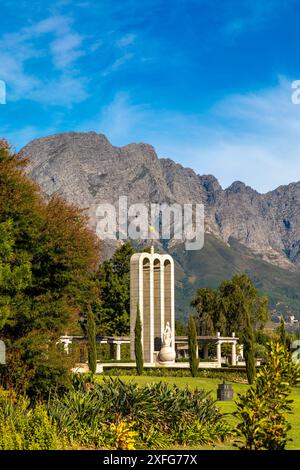 Le Monument huguenot symbolisant la Sainte Trinité, Franschhoek, Western Cape, Afrique du Sud, Afrique Banque D'Images