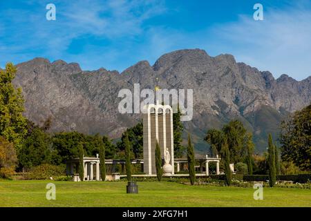 Le Monument huguenot symbolisant la Sainte Trinité, Franschhoek, Western Cape, Afrique du Sud, Afrique Banque D'Images