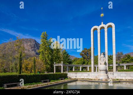 Le Monument huguenot symbolisant la Sainte Trinité, Franschhoek, Western Cape, Afrique du Sud, Afrique Banque D'Images