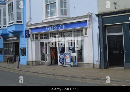 WHSmith sur Tenby High Street. Tenby, Pembrokeshire, pays de Galles, Royaume-Uni. 5 juin 2024. Banque D'Images