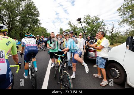 Tour de France 2024 - 111ème Edition - 5ème étape Saint Jean de Maurienne - Saint Vulbas 177,4 km - 03/07/2024 - Jasper Philipsen (bel - Alpecin - Deceuninck) - Mark Cavendish (GBR - Astana Qazaqstan Team) - photo Kei Tsuji/SprintCyclingAgency/GodingImages Banque D'Images