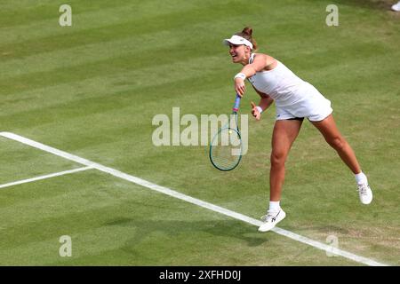 3 juillet 2024 ; All England Lawn Tennis and Croquet Club, Londres, Angleterre ; tournoi de tennis de Wimbledon, jour 3; Beatriz Haddad Maia (BRA) en action lors de son match de deuxième tour contre Magdalena Frech (POL) Banque D'Images