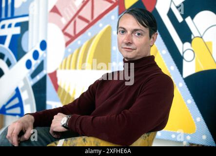 Artiste pop américain Roy Lichtenstein, portrait en demi-longueur, Bernard Gotfryd, 1969 Banque D'Images