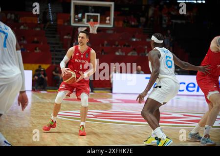 Mateusz Ponitka de l'équipe polonaise vu en action pendant le match entre les Bahamas et la Pologne dans le tournoi de qualification olympique FIBA Espagne 2024 groupe phas Banque D'Images