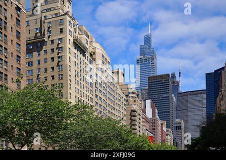 Manhattan, immeubles d'appartements sur Park Avenue Banque D'Images