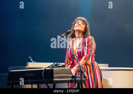 Montréal, Canada, 3 juillet 2024. Concert de Norah Jones au Festival de Jazz de Montréal, Canada. Crédit : François Robert-Durand/Alamy Live News Banque D'Images