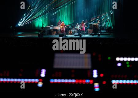 Montréal, Canada, 3 juillet 2024. Concert de Norah Jones au Festival de Jazz de Montréal, Canada. Crédit : François Robert-Durand/Alamy Live News Banque D'Images