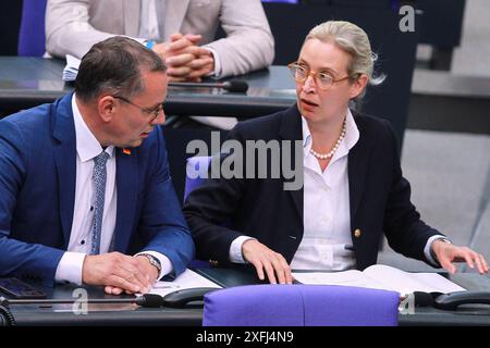 Berlin, Deutschland, 03.07.2024, Deutscher Bundestag : 180. Bundestagssitzung : Tino Chrupalla und Alice Weidel, beide AFD *** Berlin, Allemagne, 03 07 2024 Bundestag 180 Bundestag session Tino Chrupalla et Alice Weidel, toutes deux AFD Copyright : xdtsxNachrichtenagenturx dts 43165 Banque D'Images