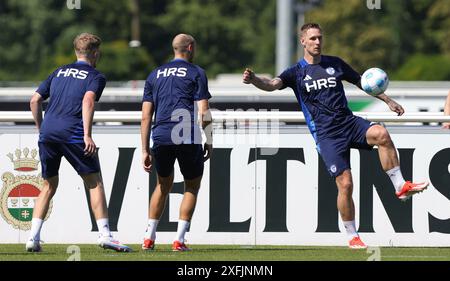 Gelsenkirchen, Deutschland. 26 juin 2024. firo : 26.06.2024, football, football, 2e division, 2e Bundesliga, saison 2024/2025, FC Schalke 04, entraînement, Sebastian Polter crédit : dpa/Alamy Live News Banque D'Images