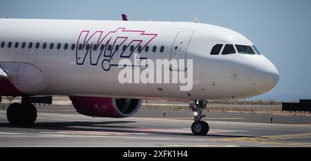 Tenerife, Espagne 23 juin 2024. Airbus A321-271NX de Wizz Air. Image d'un avion de Wizz Air Airlines circulant à Tenerife Banque D'Images