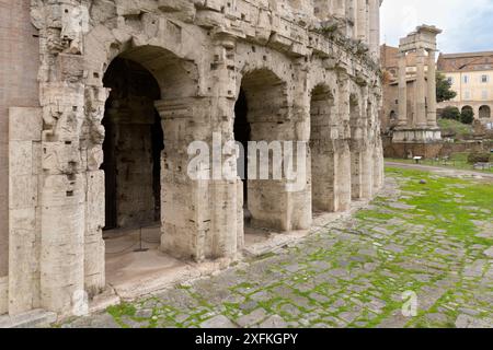 Le Théâtre de Marcellus (Theatrum Marcelli, Teatro di Marcello) - ancien théâtre en plein air à Rome, Italie Banque D'Images