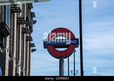 Underground sign Banque D'Images