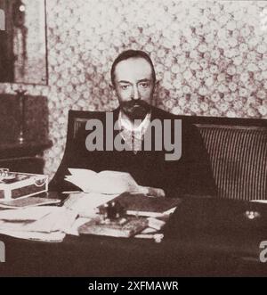 Photo vintage de Georgy Chicherin. Commissaire du peuple aux Affaires étrangères. 1917-1919 Georgy Vassilievitch Chicherin (1872-1936) était un révolutionnaire marxiste russe et un homme politique soviétique qui a été le premier commissaire du peuple aux Affaires étrangères dans le gouvernement soviétique de mars 1918 à juillet 1930. Banque D'Images