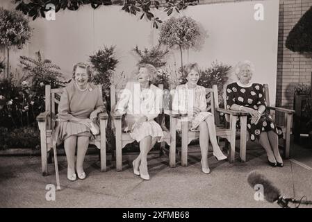 Photo vintage des anciennes Premières dames Lady Bird Johnson, Betty Ford, Nancy Reagan et Barbara Bush. USA, mai 1994. Par L. Patterson Banque D'Images