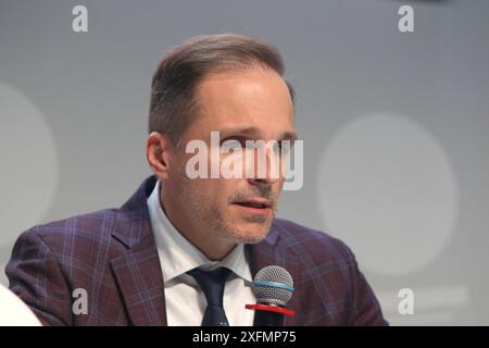 Saint-Pétersbourg - 04 juil. 2024, Saint-Pétersbourg, Russie. 04 juillet 2024. Alexander Danilov, Directeur du Département de la réglementation bancaire et de l'analytique de la Banque de Russie, lors de la session réforme de la réglementation bancaire et de la supervision : Focus sur le risque de concentration du Congrès financier de la Banque de Russie à Saint-Pétersbourg, Russie. Crédit : SOPA images Limited/Alamy Live News Banque D'Images