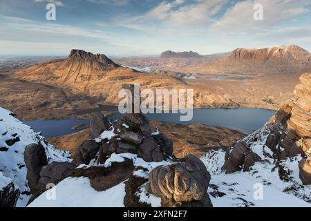 STAC Pollaidh, Cul Mor et Suilven, vue au nord depuis Sgorr Tuath, Coigach et Assynt, Écosse, Royaume-Uni, mars 2017 Banque D'Images