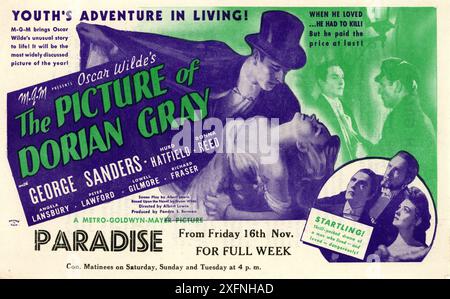 HURD HATFIELD dans le rôle de Dorian Gray GEORGE SANDERS dans le rôle de Lord Henry Wotton et DONNA REED dans LE RÔLE DE Gladys Hallward dans L'IMAGE DE DORIAN GRAY 1945 réalisateur / scénario ALBERT LEWIN basé sur le roman d'Oscar Wilde direction artistique Cedric Gibbons et Hans Peters décor Edwin B. Willis musique Herbert Stothart costumes hommes Valles Producteur Pandro S. Berman Metro Goldwyn Mayer (MGM) Banque D'Images