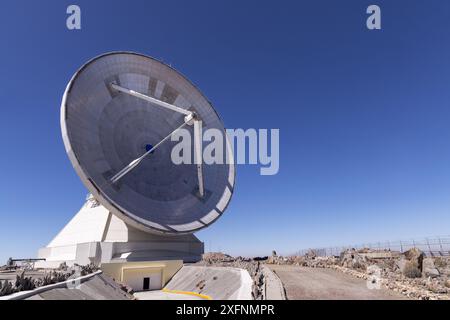 Le Grand télescope millimétrique Mexique. Technologie des radiotélescopes, télescope d'astronomie spatiale moderne, volcan Sierra Negra, Mexique. Banque D'Images