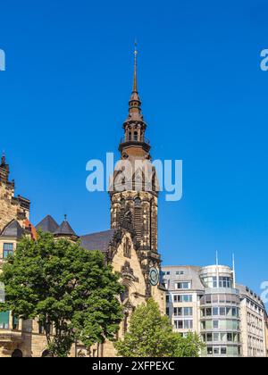 Tour de l'église réformée dans la ville de Leipzig Banque D'Images