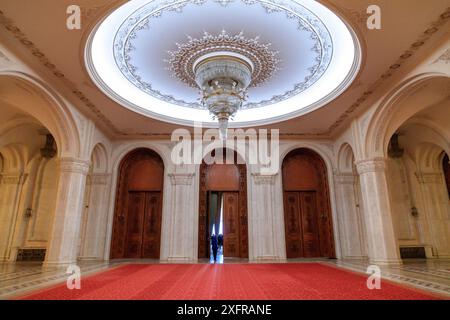 Europe, Roumanie. Bucarest. Palais du Parlement. Intérieur. 2016-10-12 Banque D'Images