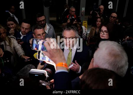 Stephen Farry, candidat de l'Alliance pour la circonscription de North Down, au Titanic Exhibition Centre de Belfast, lors du dépouillement pour les élections générales de 2024. Date de la photo : vendredi 5 juillet 2024. Banque D'Images