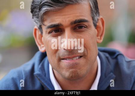 Photo du dossier datée du 02/07/24 du premier ministre Rishi Sunak. Date d'émission : jeudi 4 juillet 2024. Banque D'Images