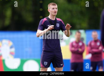 Adam Wharton d'Angleterre lors d'une séance d'entraînement au Spa & Golf Resort Weimarer Land pendant le Championnat d'Europe de football de l'UEFA 2024 à Blankenhain, en Allemagne. Date de la photo : vendredi 5 juillet 2024. Banque D'Images