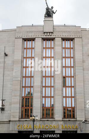 Siège de la Banque nationale tchèque (Ceska narodni banka, CNB), banque centrale de la République tchèque, à Prague, République tchèque, le 3 juillet 2024 Banque D'Images