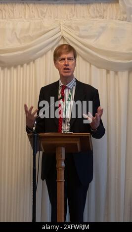 FICHIERS PHOTOS. 5 juillet 2024. Stephen Timms a été élu député d'East Ham à la suite des élections générales qui ont eu lieu hier. Westminster, Royaume-Uni. 21 novembre 2023. Stephen Timms le député sur la photo assiste à une réception paliamentaire à la Chambre des communes. Crédit : Maureen McLean/Alamy Banque D'Images