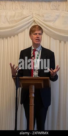 FICHIERS PHOTOS. 5 juillet 2024. Stephen Timms a été élu député d'East Ham à la suite des élections générales qui ont eu lieu hier. Westminster, Royaume-Uni. 21 novembre 2023. Stephen Timms le député sur la photo assiste à une réception paliamentaire à la Chambre des communes. Crédit : Maureen McLean/Alamy Banque D'Images
