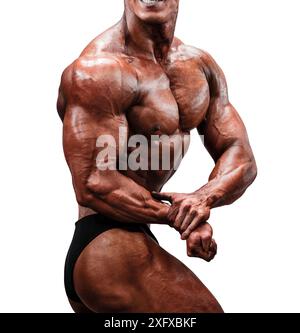 bodybuilder montre la posture de poitrine latérale pour la musculation isolé sur fond blanc Banque D'Images