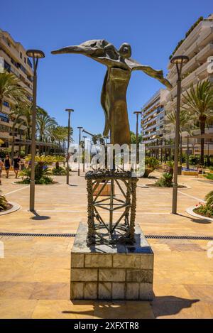 Salvador Dali sculpture, Esculturas de Dalí, Avenida del Mar, Marbella, Espagne Banque D'Images