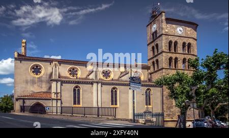 Église notre Dame de la Rominguière. Monument historique, le plus ancien bâtiment de Coursan, chapelle gothique des XIIe et XIIIe siècles, Banque D'Images