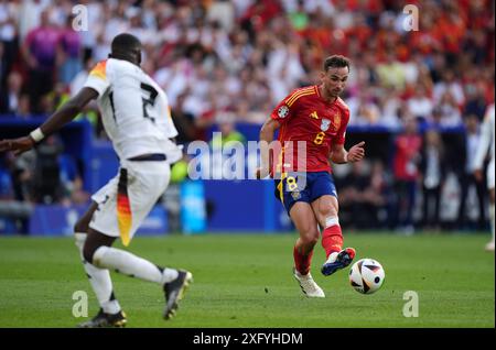 L’Espagnol Fabian Ruiz en action lors de l’UEFA Euro 2024, quart de finale à la Stuttgart Arena de Stuttgart, Allemagne. Date de la photo : vendredi 5 juillet 2024. Banque D'Images