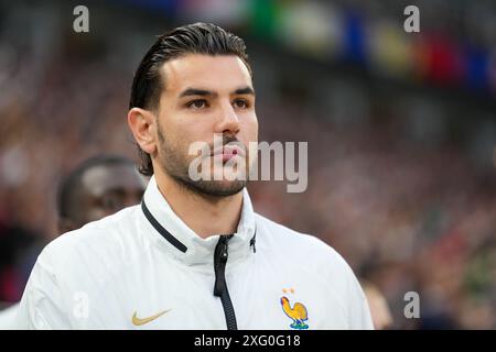 Hambourg, Allemagne. 5 juillet 2024. Theo Hernandez de France lors du match Portugal - France UEFA Euro 2024 quart de finale au Volksparkstadion Hambourg le 5 juillet 2024. (Photo par : Dimitrije Vasiljevic) crédit : Dimitrije Vasiljevic/Alamy Live News Banque D'Images