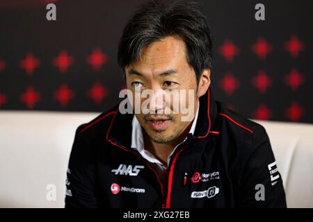 NORTHAMPTONSHIRE, ROYAUME-UNI. 05 juillet 24. Ayao Komatsu, chef de l’équipe de F1 MoneyGram Haas, lors de la conférence de presse des équipes lors du Grand Prix de Grande-Bretagne 2024 de Qatar Airways sur le circuit de Silverstone le vendredi 05 juillet 2024 dans LE NORTHAMPTONSHIRE, EN ANGLETERRE. Crédit : Taka G Wu/Alamy Live News Banque D'Images