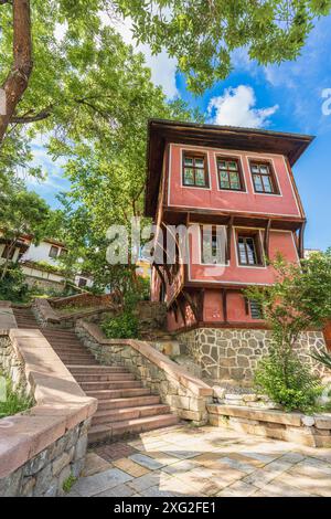 Endroit pittoresque dans la vieille ville de Plovdiv, Bulgarie montrant des bâtiments traditionnels Banque D'Images