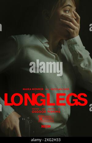 Longlegs (2024) réalisé par Oz Perkins avec Nicolas cage, Alicia Witt et Maika Monroe. L'agent Lee Harker du FBI est affecté à une affaire de tueur en série non résolue qui prend des tournages inattendus, révélant des preuves de l'occultisme. Harker découvre un lien personnel avec le tueur et doit l'arrêter avant qu'il ne frappe à nouveau. Affiche US Advance ***USAGE ÉDITORIAL SEULEMENT***. Crédit : BFA / Neon Banque D'Images
