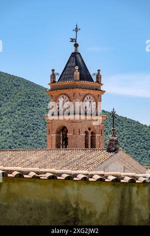 Trisulti Charterhouse est un monastère situé dans la municipalité de Collepardo, dans la province de Frosinone. Il est reconnu monument national Banque D'Images