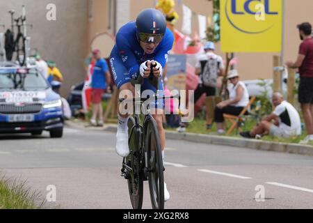 Gevrey Chambertin, France. 06 juillet 2024. GRÉGOIRE Romain GROUPAMA-FDJpendant le Tour de France 2024, étape 7, contre la montre individuel, nuits-Saint-Georges - Gevrey-Chambertin (25, 3 km) le 5 juillet 2024 à Gevrey-Chambertin, France - photo Laurent Lairys /ABACAPRESS. COM Credit : Abaca Press/Alamy Live News Banque D'Images