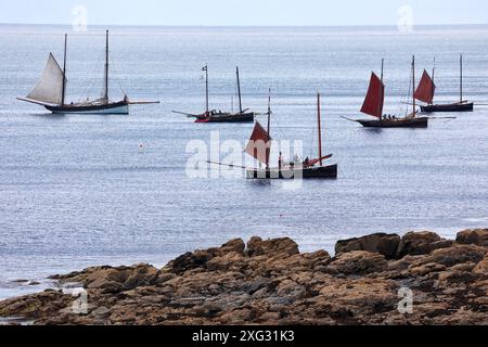 Mousehole, Cornouailles, Royaume-Uni. 6 juillet 2024. Festival des sels de mer et de la voile, Mousehole, Cornouailles, Royaume-Uni. Crédit : Nidpor/Alamy Live News Banque D'Images