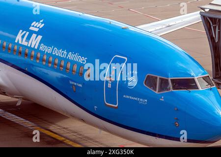 Budapest, Hongrie - 07 06 2024 : Boeing 737 de KLM à l'aéroport international Ferenc Liszt de Budapest. Banque D'Images